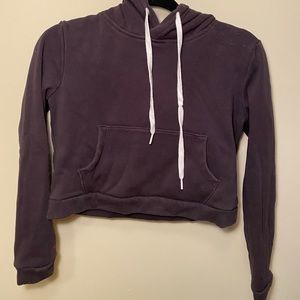 Cropped hoodie